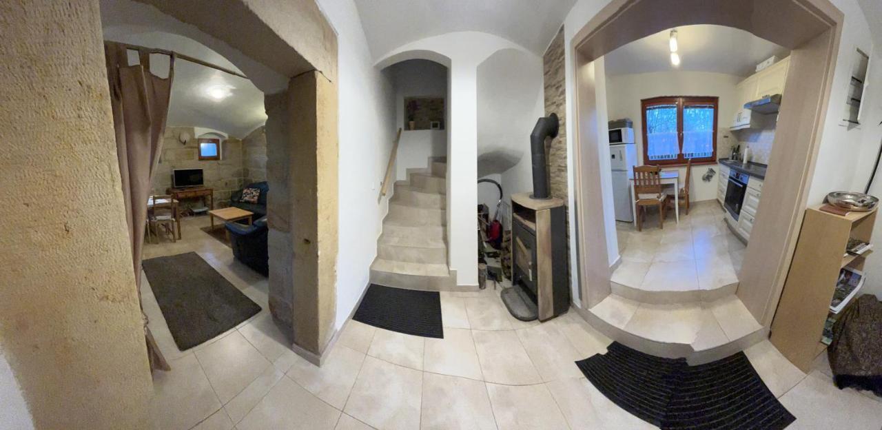 Cely Dum Flora V Ceskosaskem Svycarsku Apartman Janov Kültér fotó
